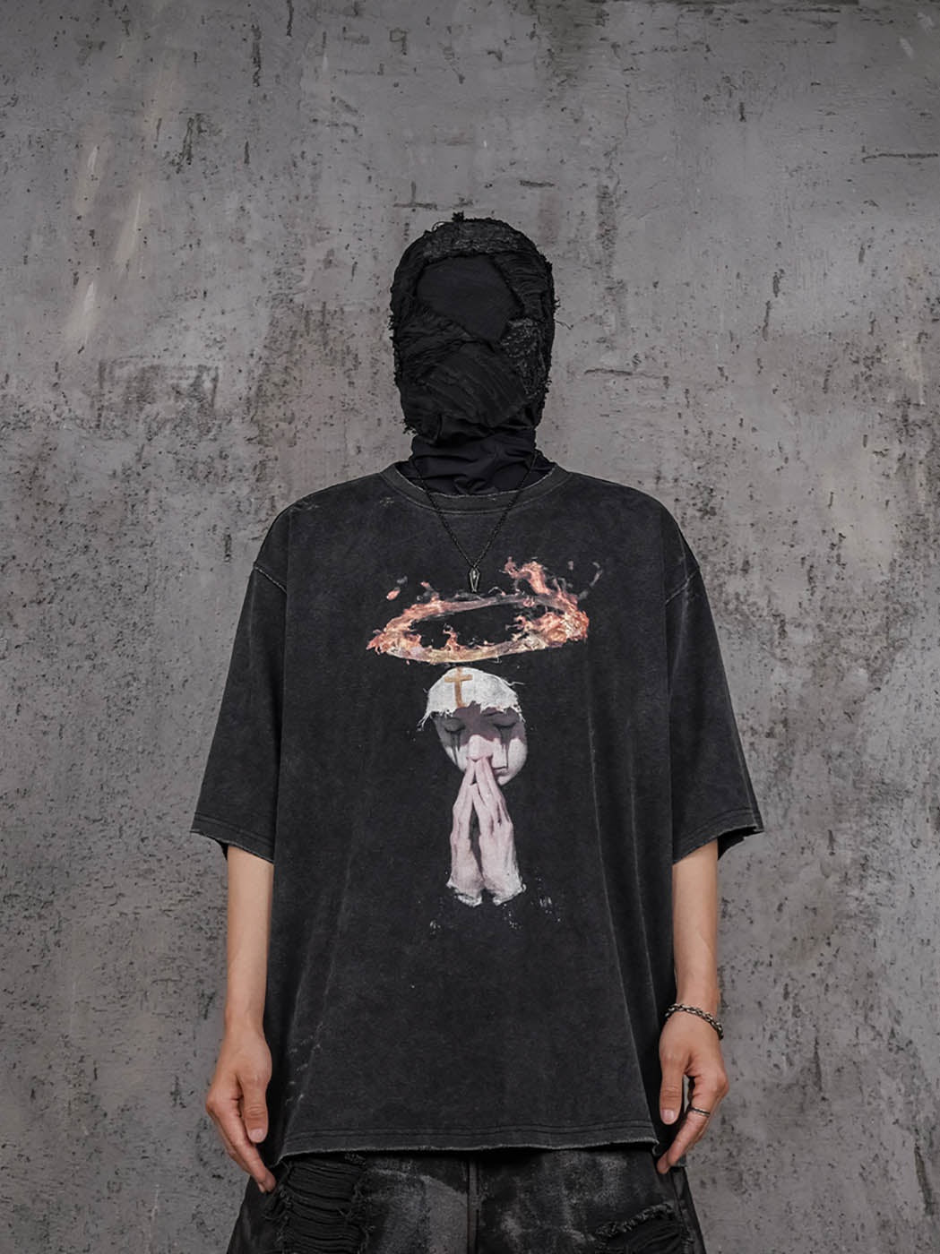 파이어 헤일로 티셔츠