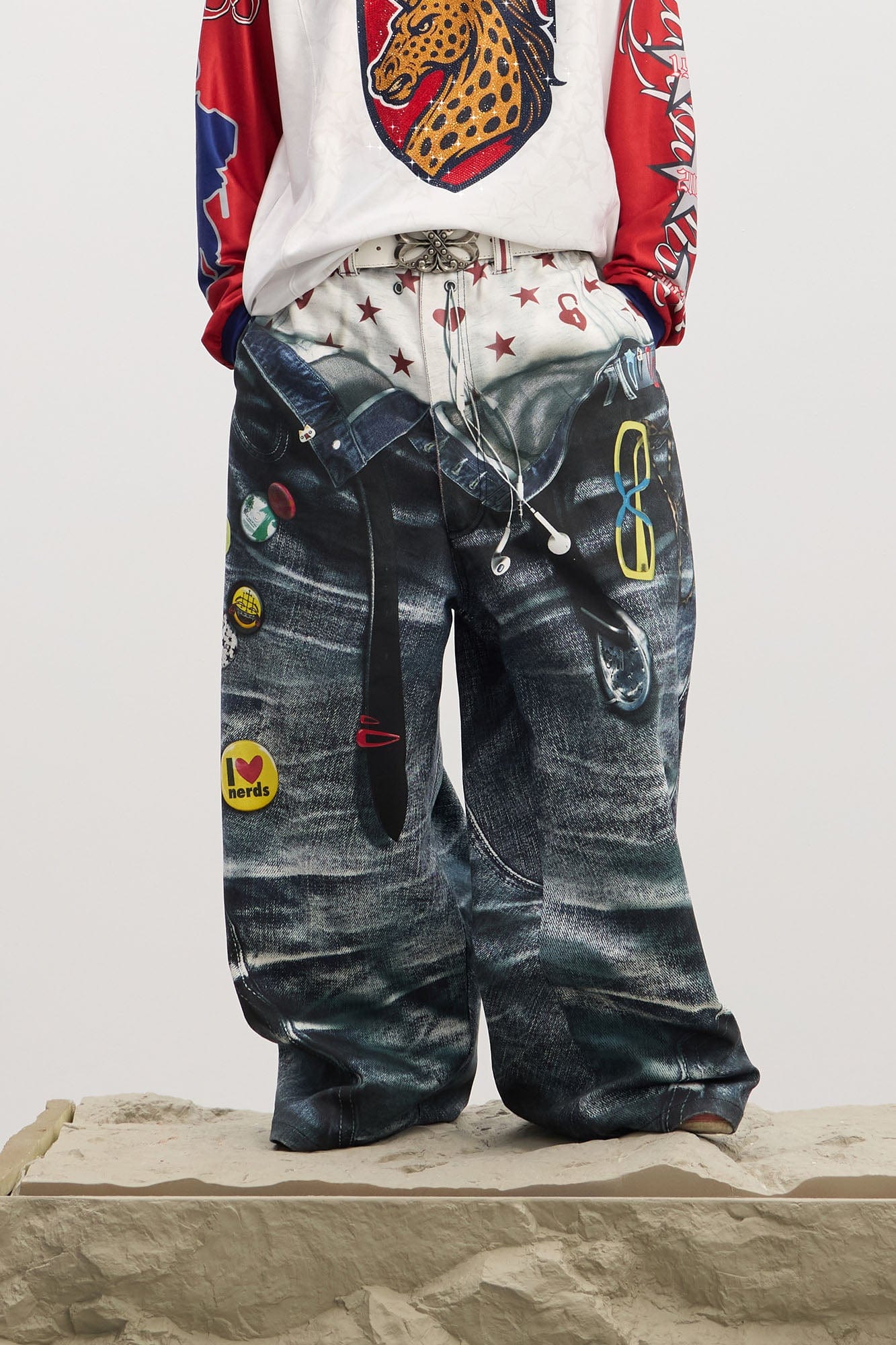 The "Sagging" Illusion Baggy Jeans
