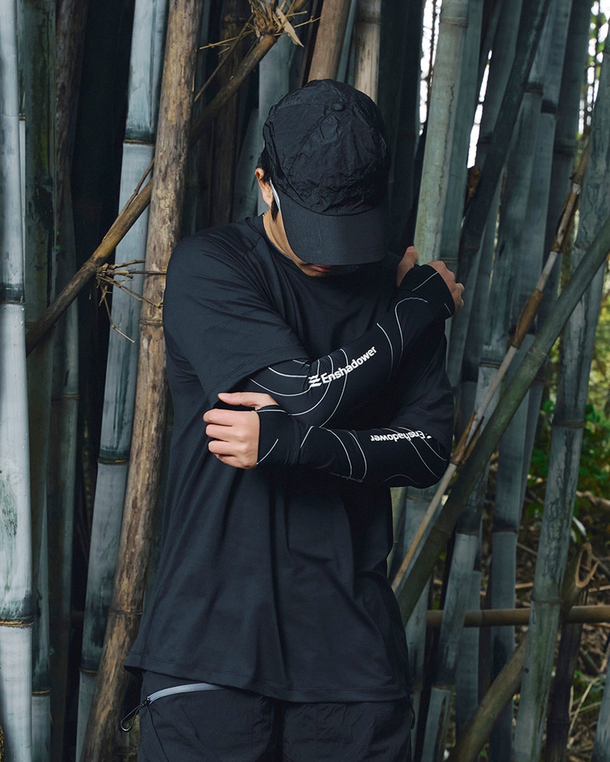 레이어 소매 포켓 티셔츠
