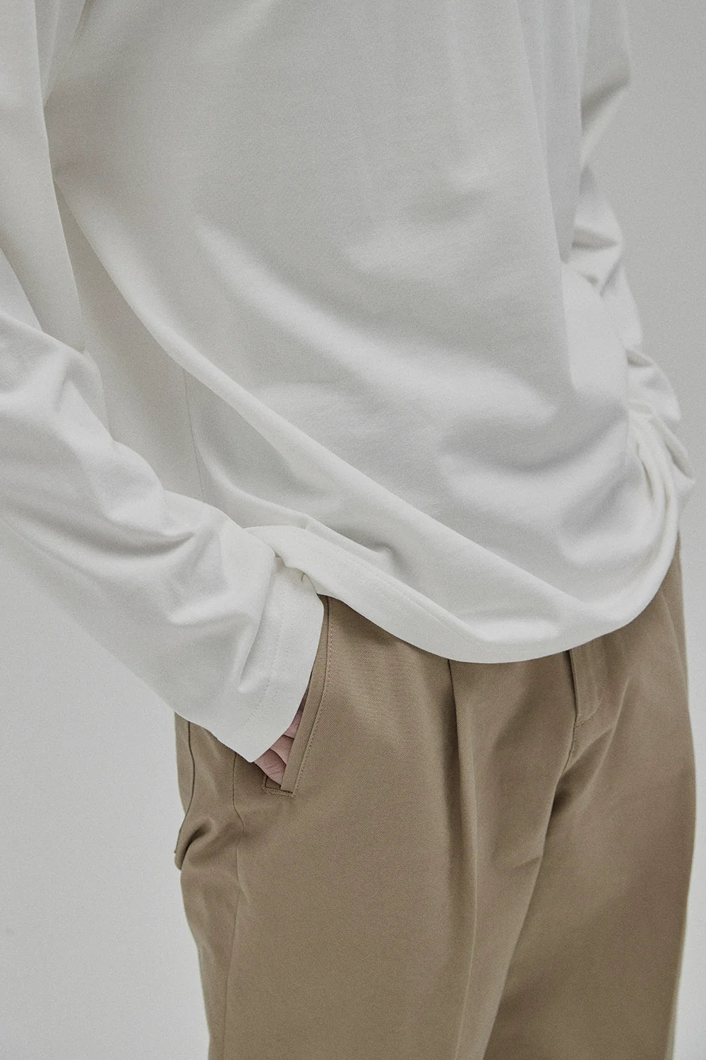 Black & White Standard Long/Short Sleeve Tee