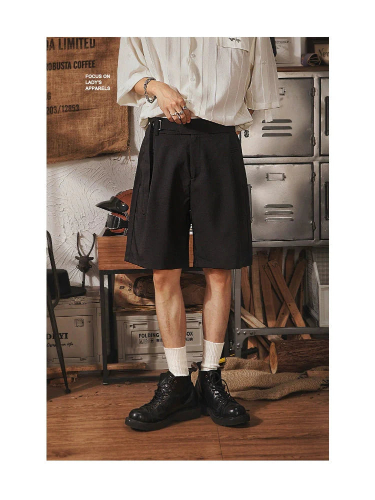 Retro Belted Mid-length Shorts