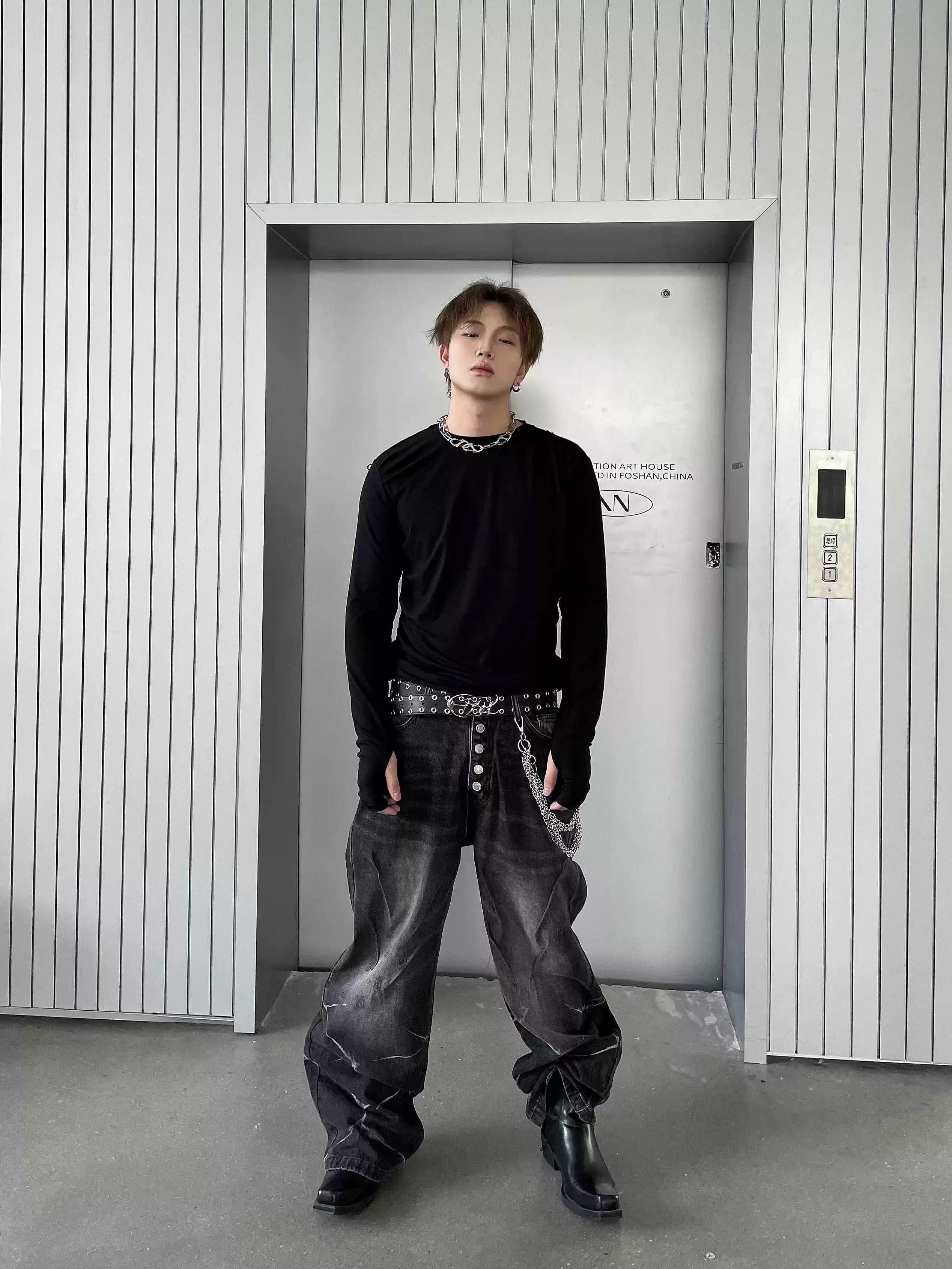 블랙 마블 워싱 와이드 레그 진