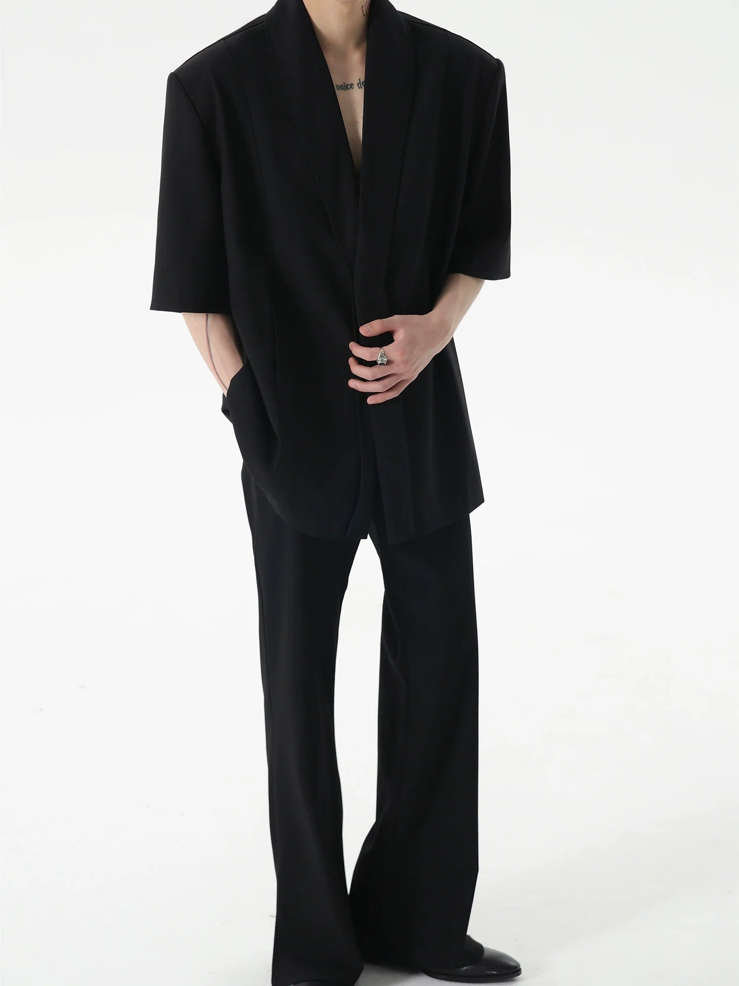 Short-Sleeve Oversized Shawl Collar Blazer