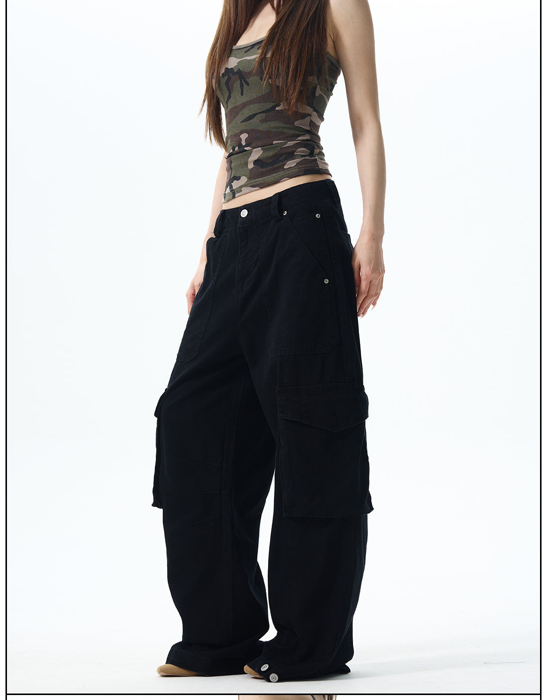 Wide Leg Cargo Pants in Beige & Black