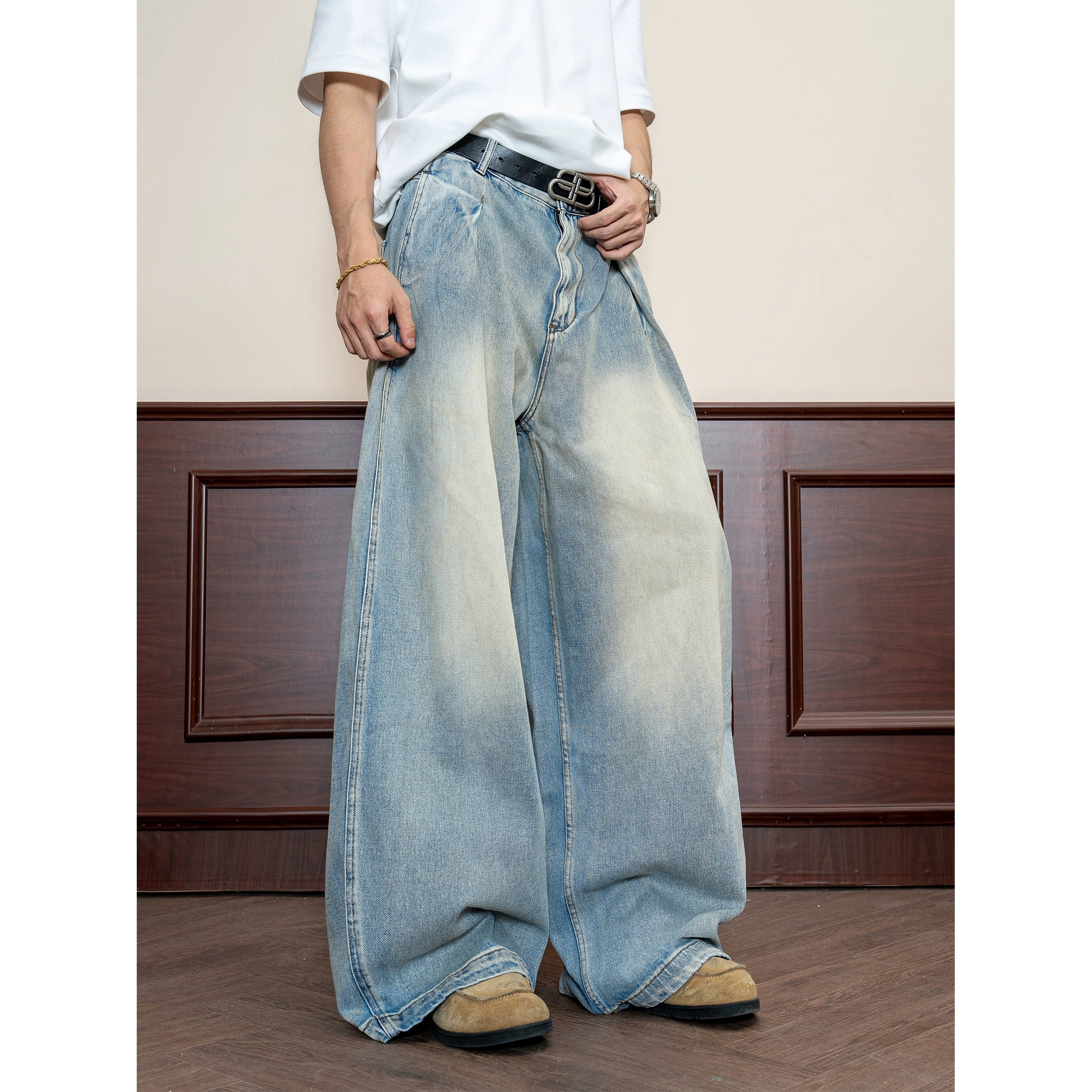 Baggy Light Wash Wide Jeans