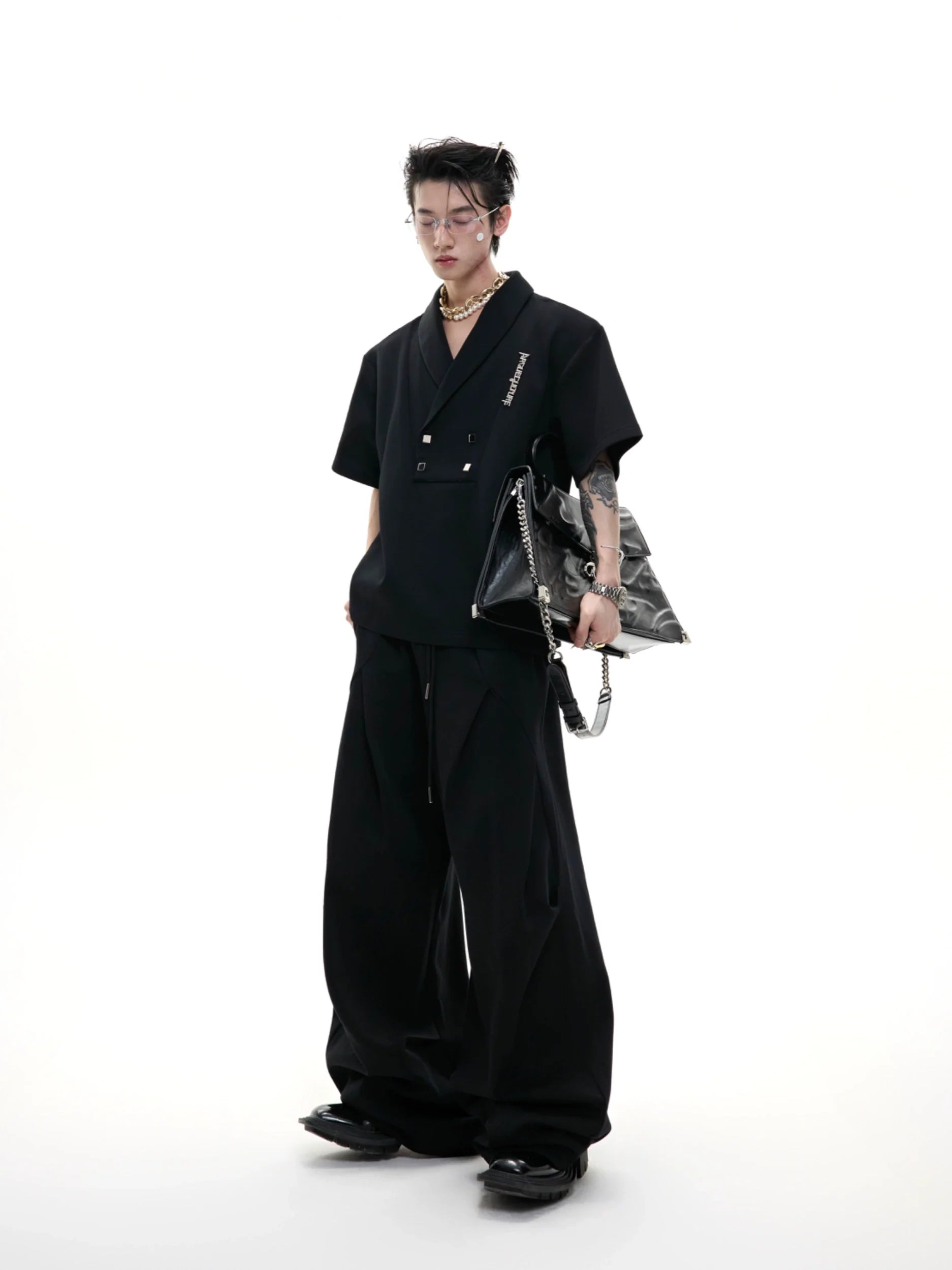 메탈 장식 스포츠 슈트