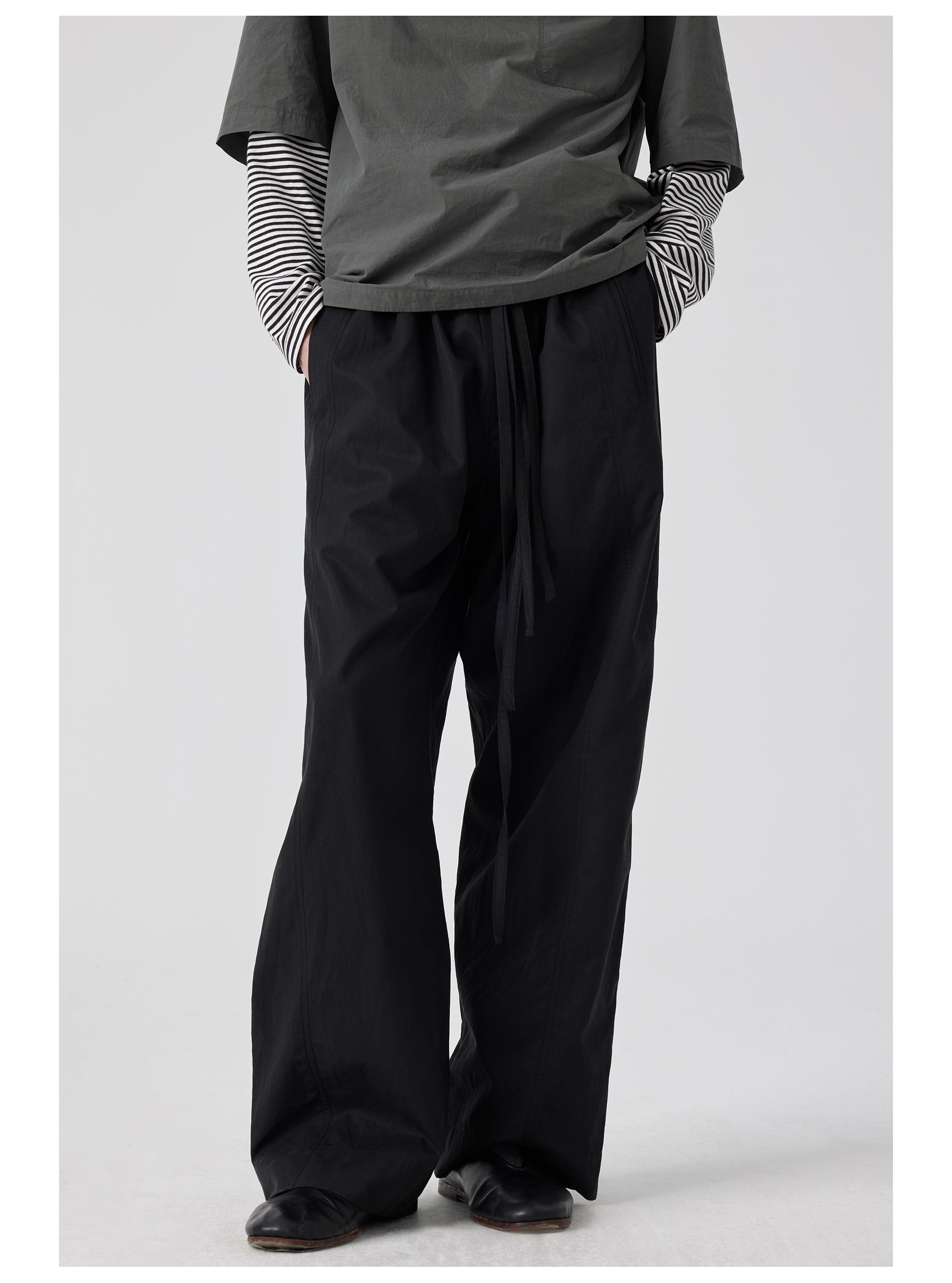 Six-Pocket Pleated Kendo Pants