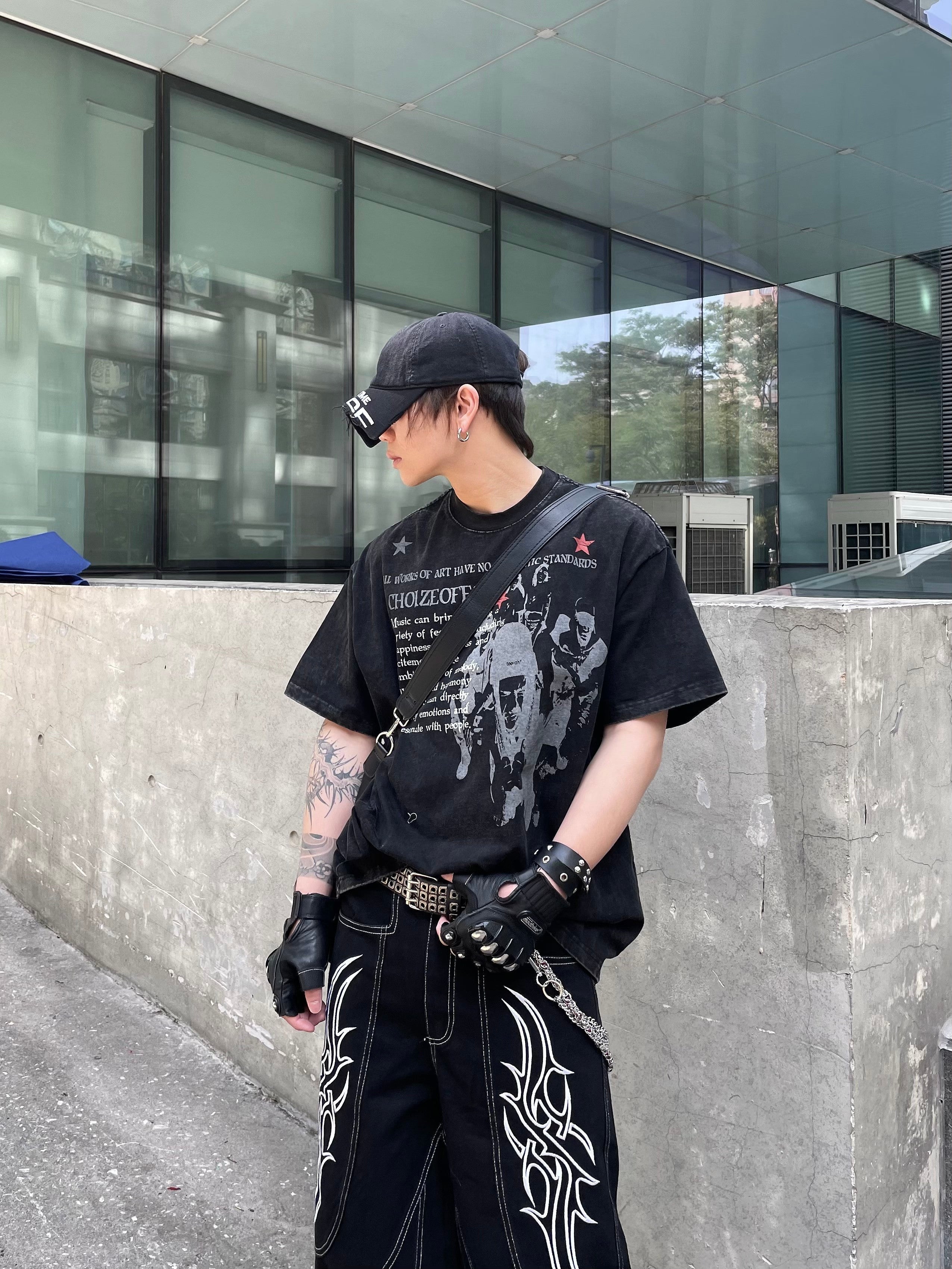 레벨 엣지 펑크 그래픽 티