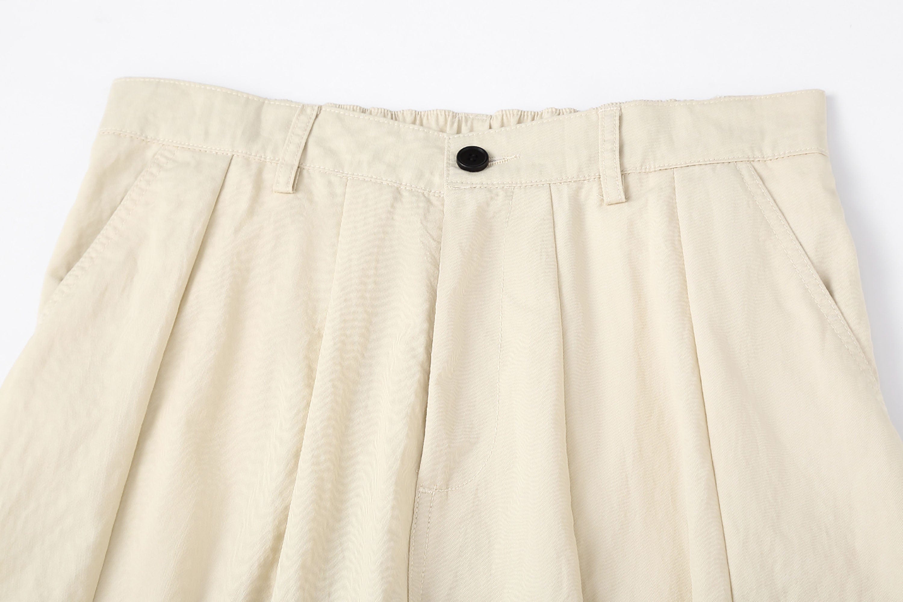 Slanted Pockets Wide-Leg Pants