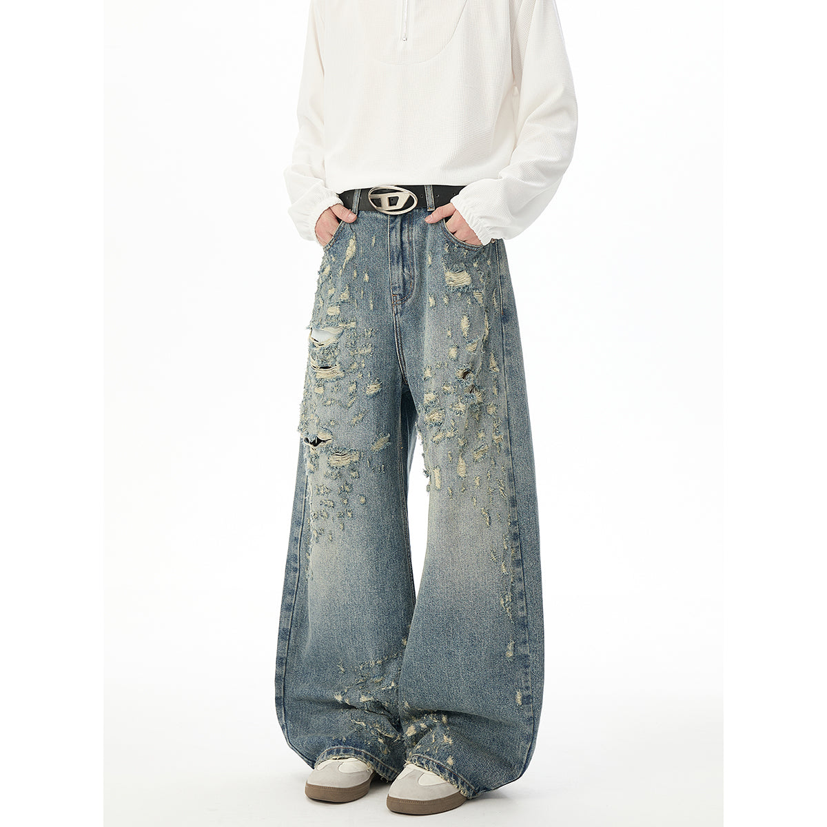 6109 - Style Store Multi Horizontal Yarn Hole High Quality Washed Denim Jeans