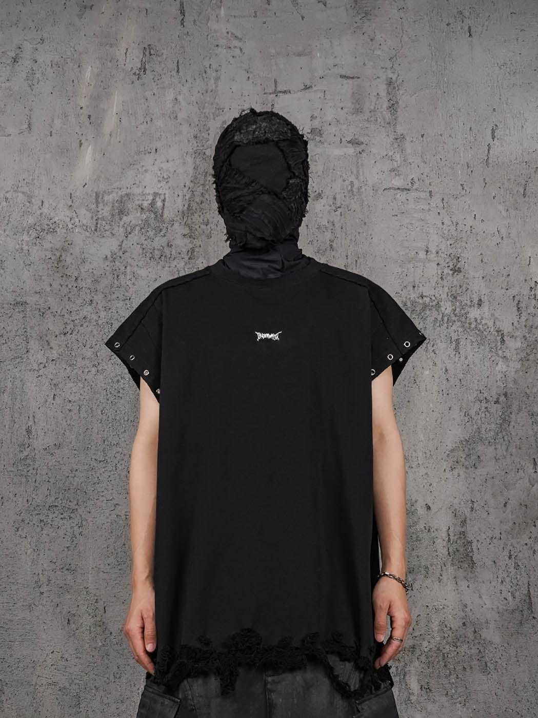 Grommet Sleeve Tank Top