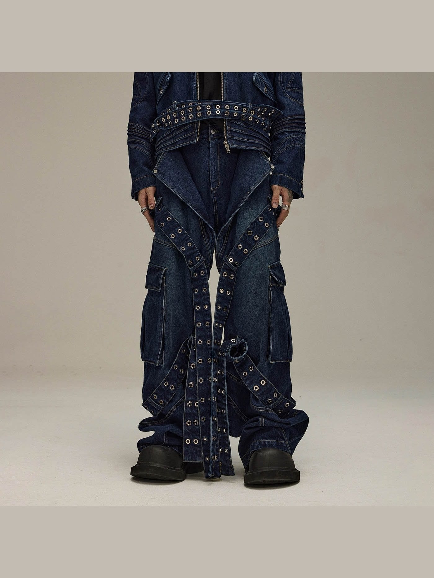 Grommet-Strap Cargo Jeans