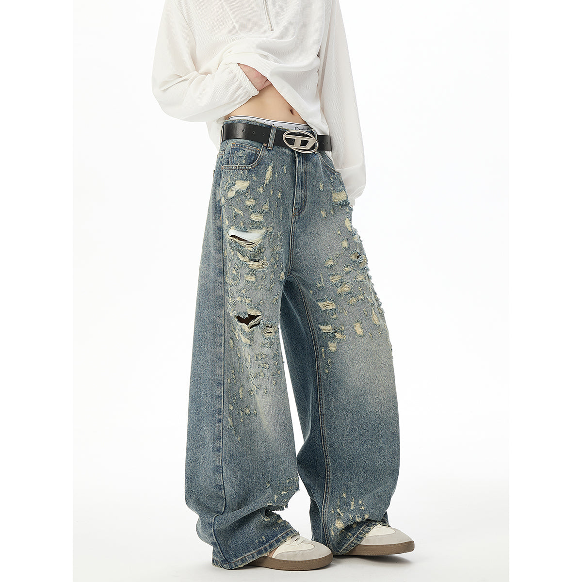 6109 - Style Store Multi Horizontal Yarn Hole High Quality Washed Denim Jeans
