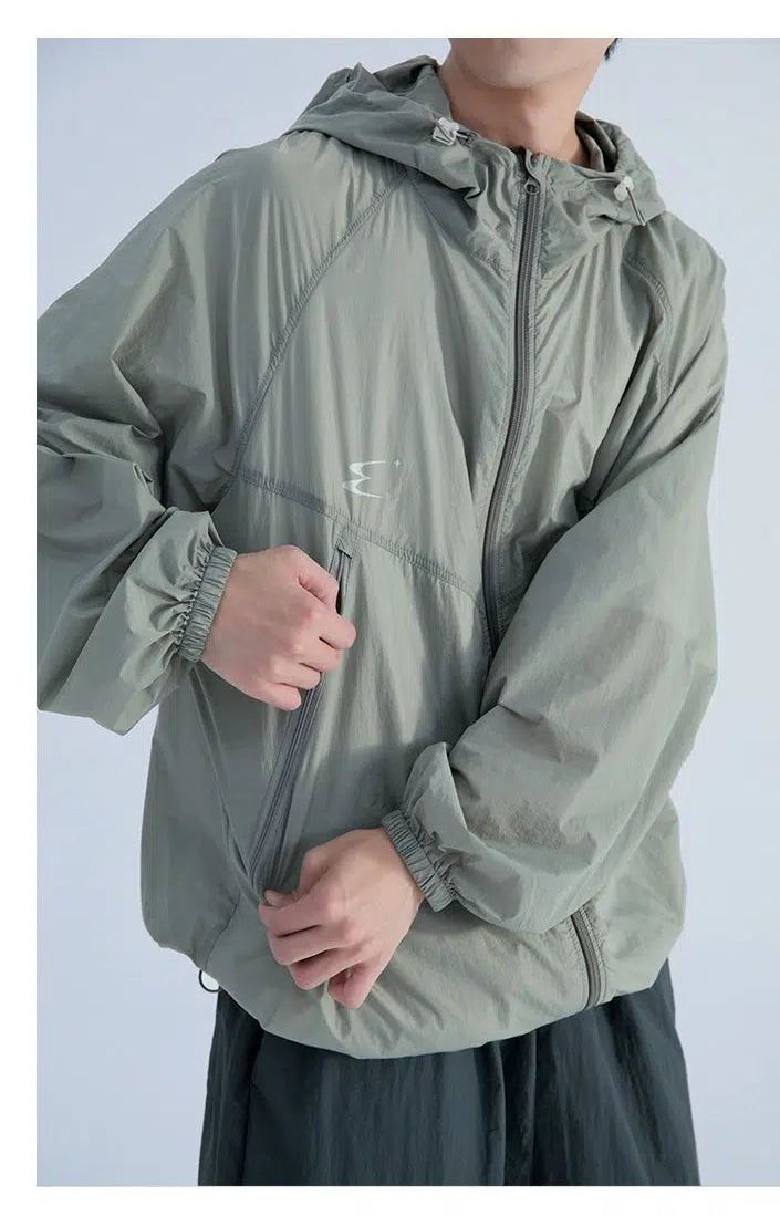 Functional Hooded Windbreaker Jacket in Lightweight Fabric - chiclara