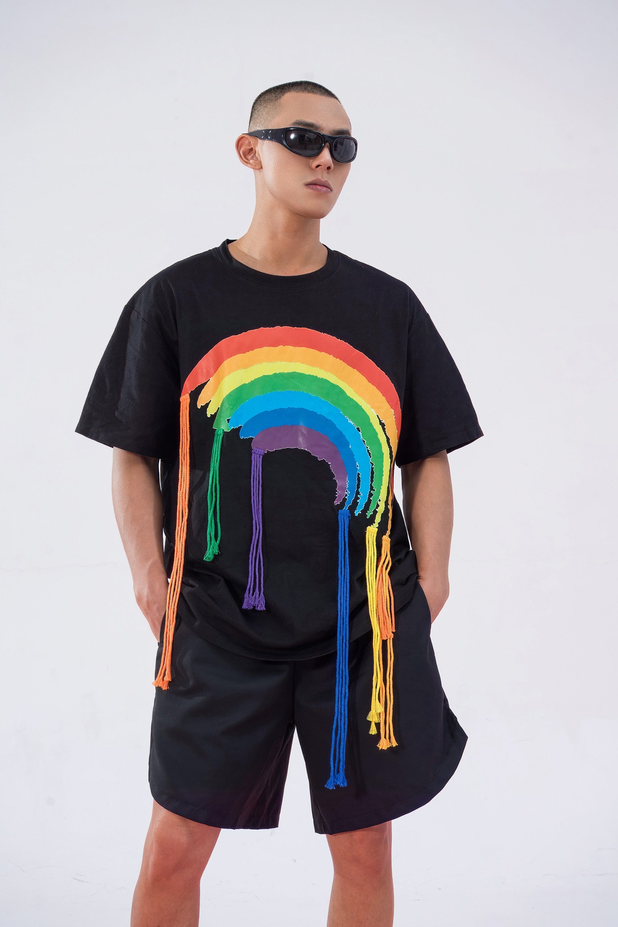 무지개 프린지 그래픽 티셔츠