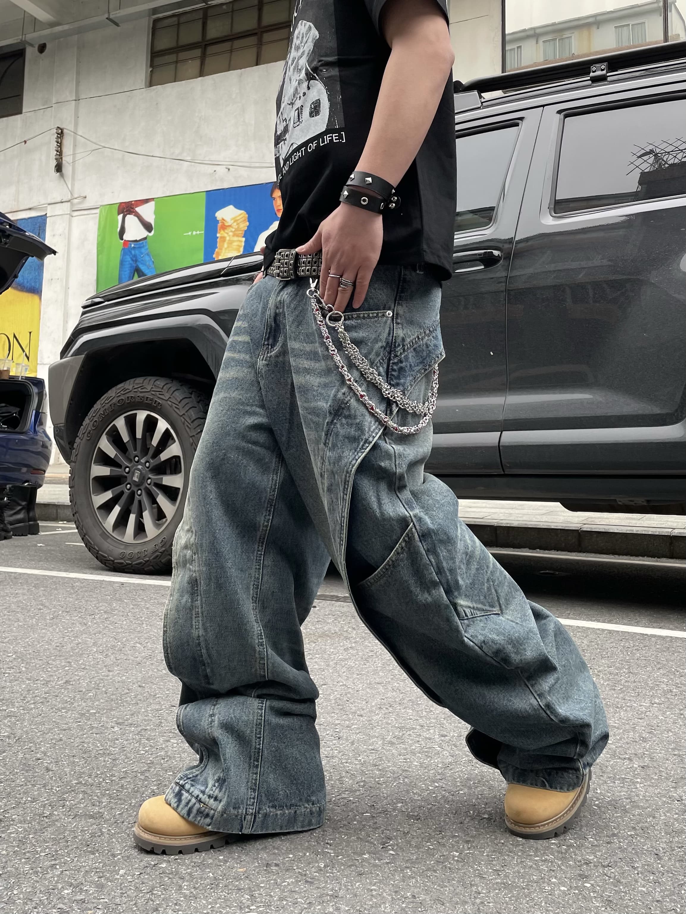 3D Panel Acid Wash Distressed Cargo Jeans