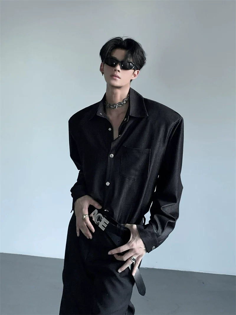 Structured Black Button-Up Shirt with Wide Shoulders