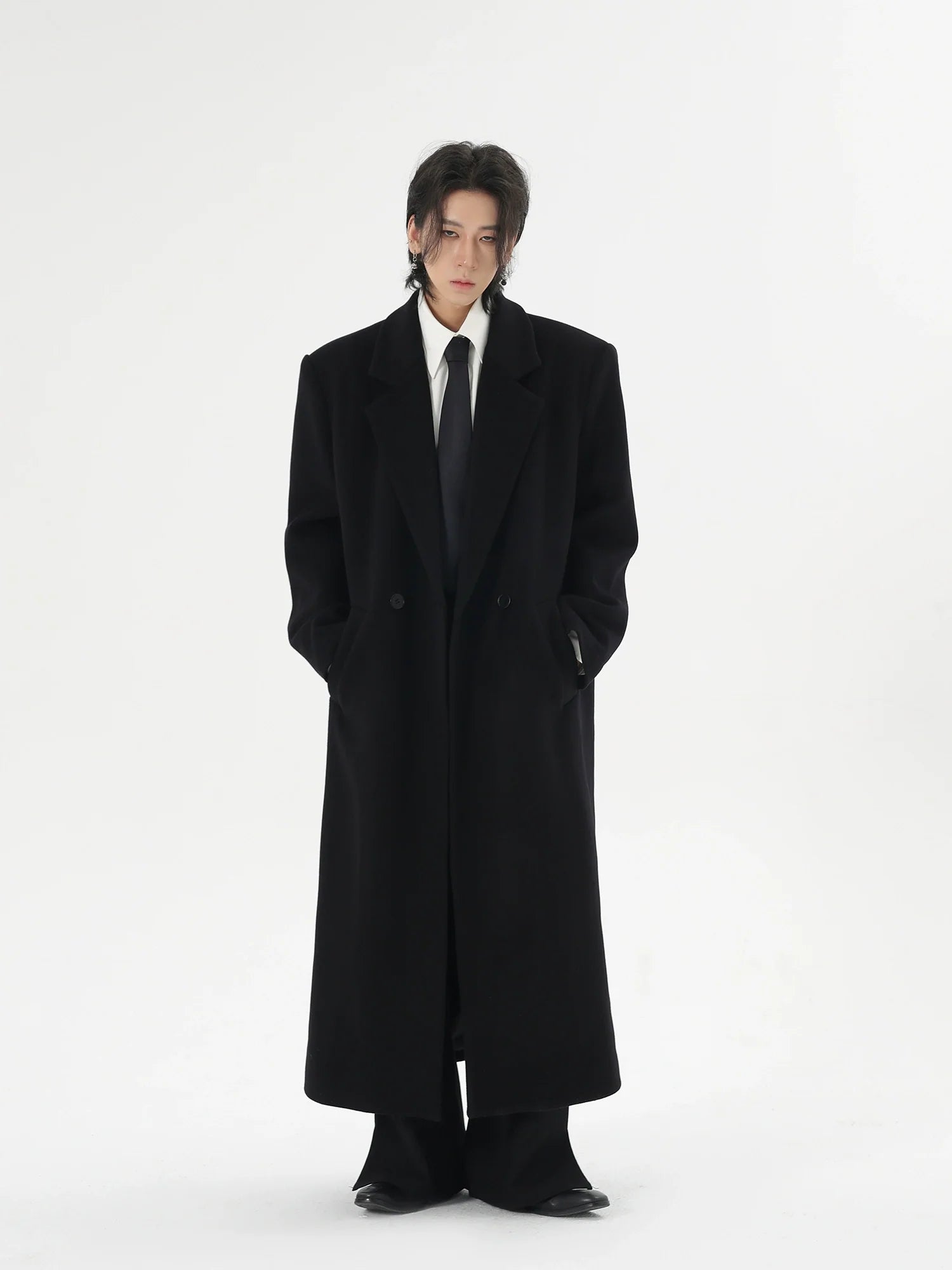클래식 블랙 울 오버코트