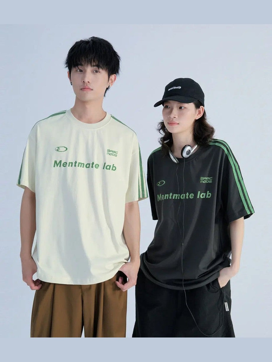 Casual T-Shirt with Contrast Detail - chiclara