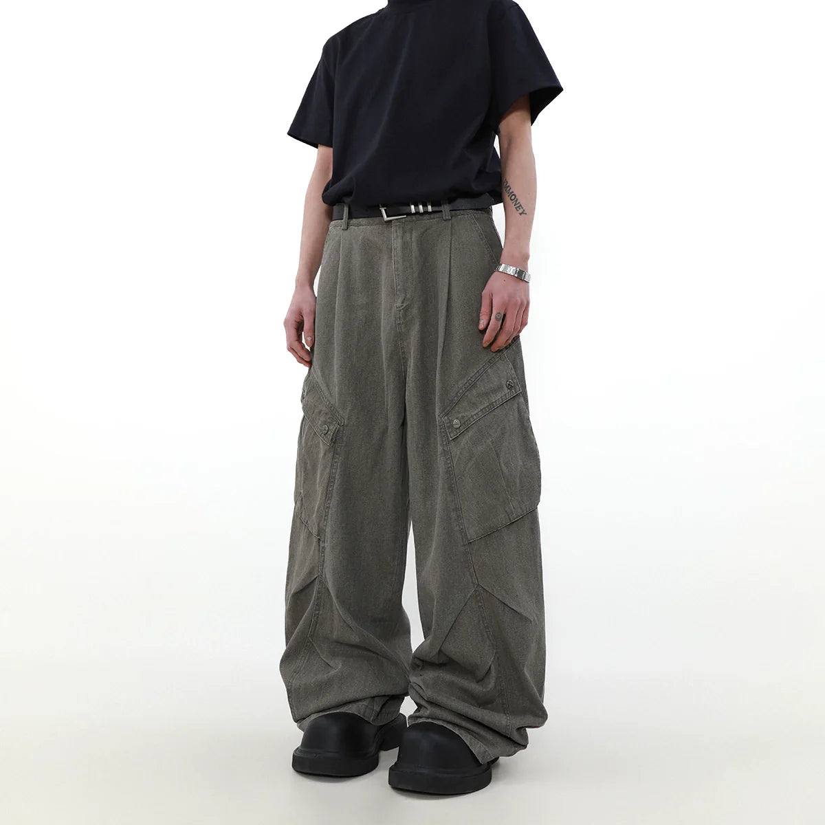 Shadow Fold Utility Cargo Jeans