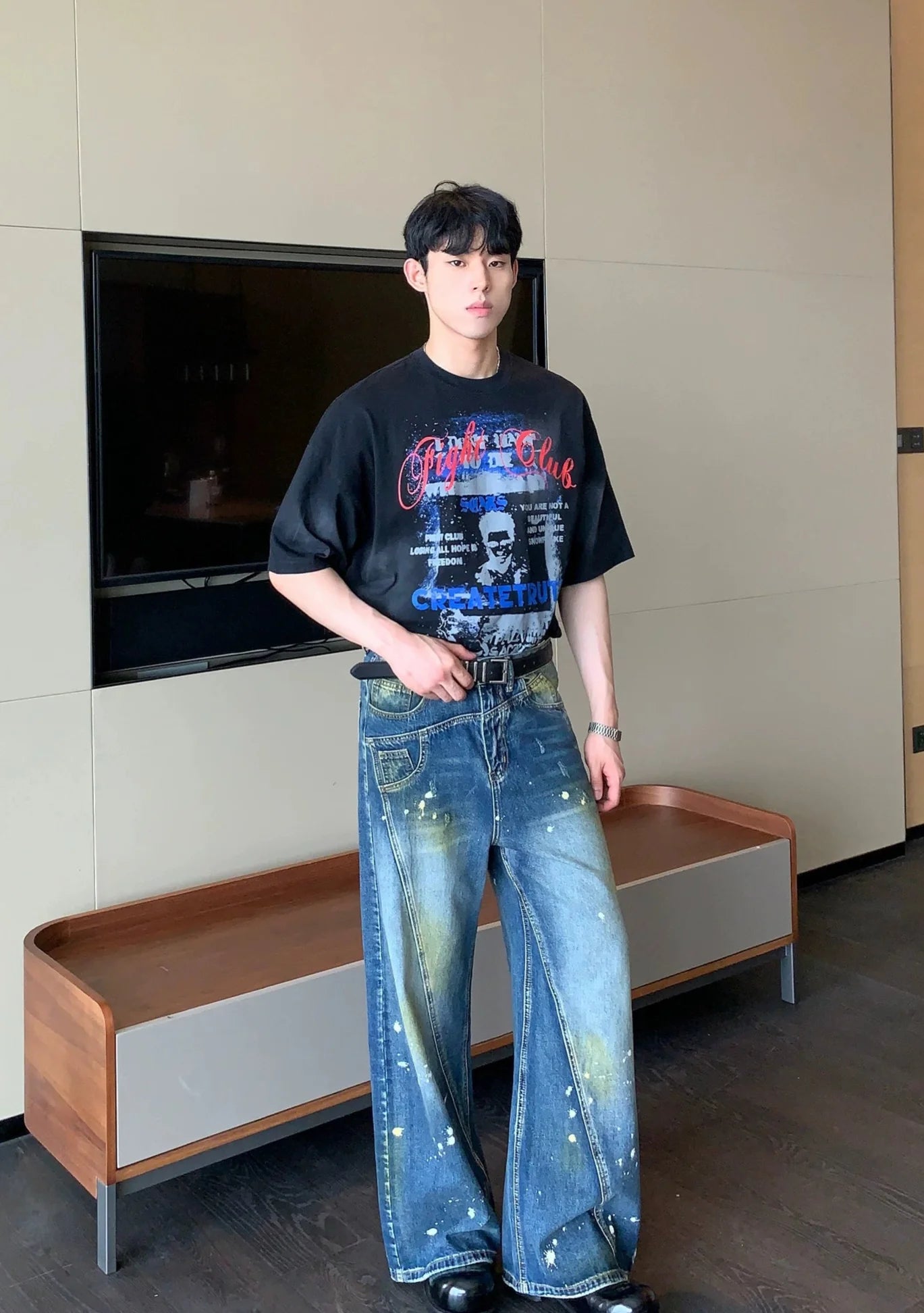 페인트 스플래터 및 대각선 솔기 디테일 와이드 레그 블루 진