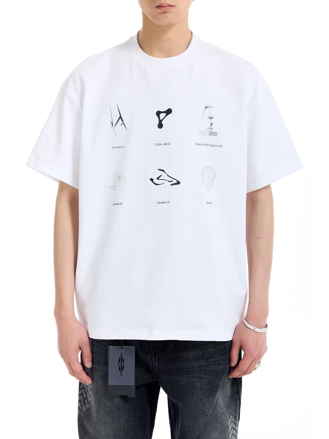 Model Graphic Casual Tee - chiclara