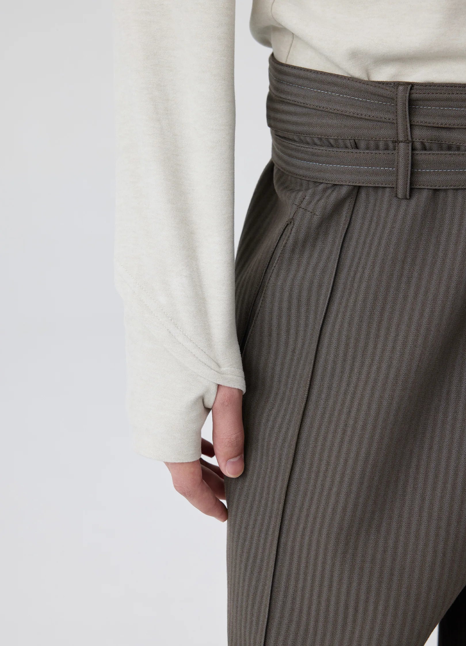 Classic Slit Collar Cotton Sweater